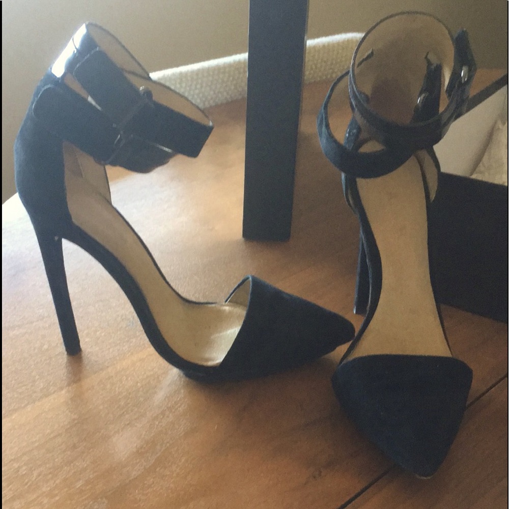 7m Lamb suede high heels. Wore once.